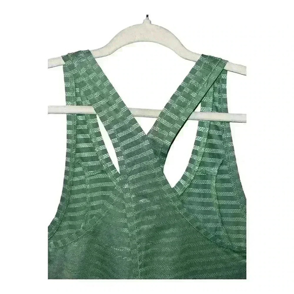 Zyia Active Split Back Green Tank Tank, Medium (Est.) - Picture 7 of 10